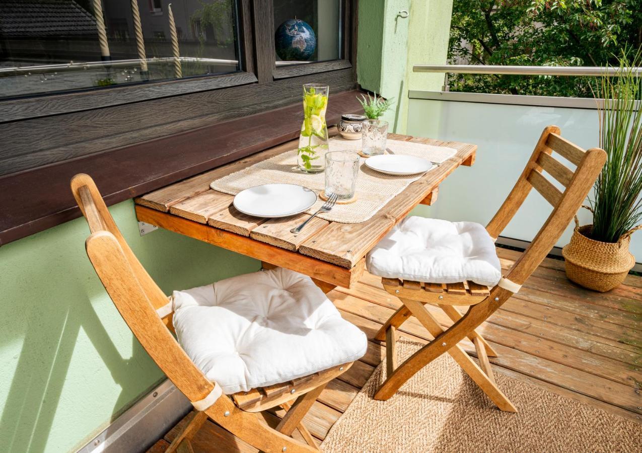 Zentrale & Gemuetliche Wohnung Mit Sonnenbalkon Essen Exterior photo